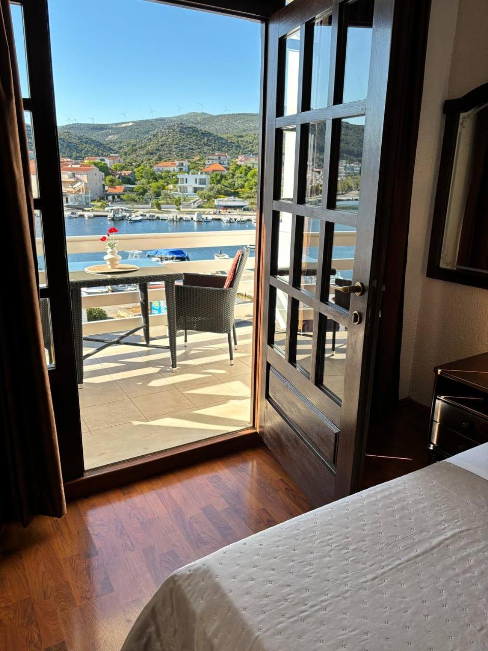 Villa Samac Seget Vranjica Luaran gambar