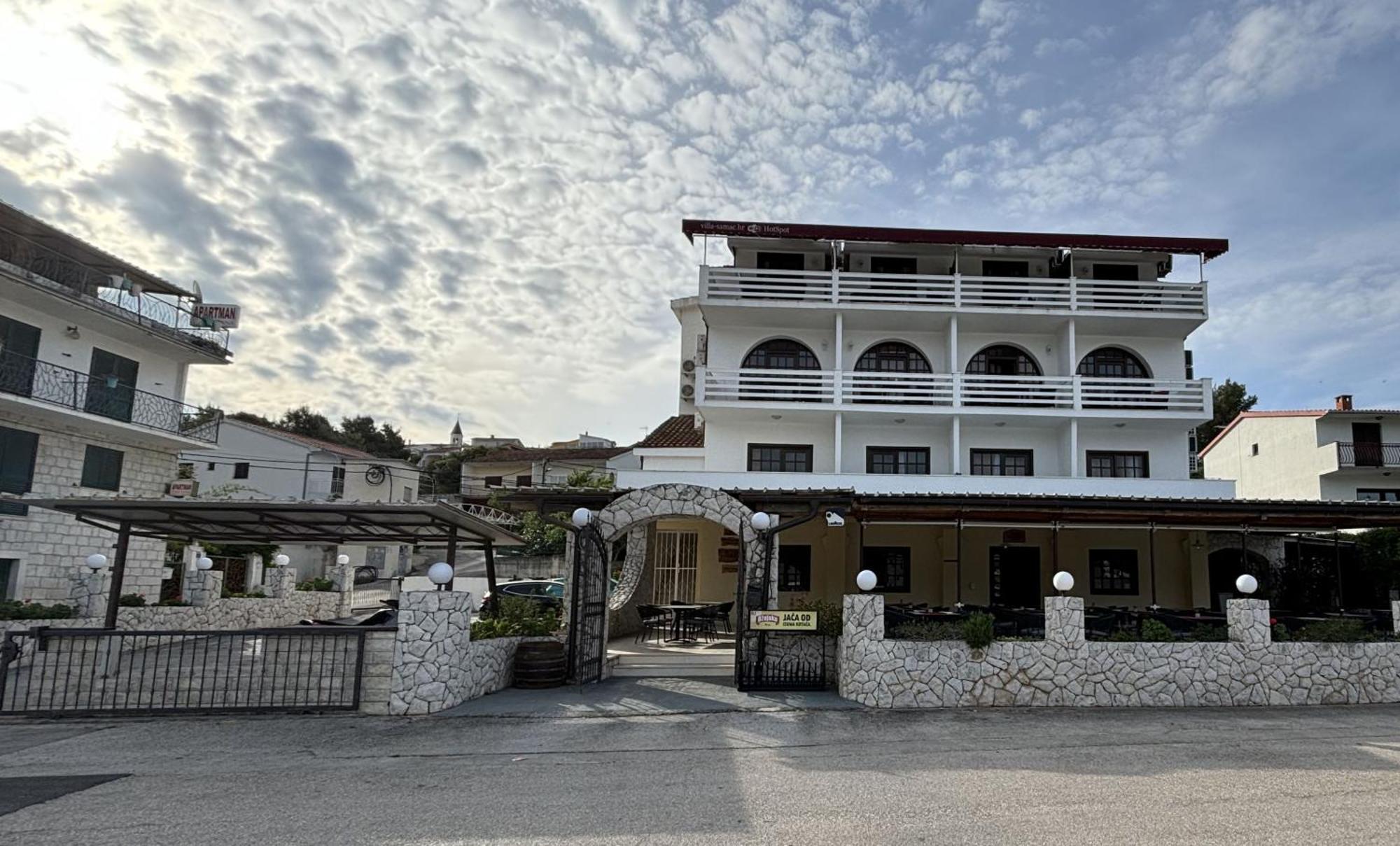 Villa Samac Seget Vranjica Luaran gambar